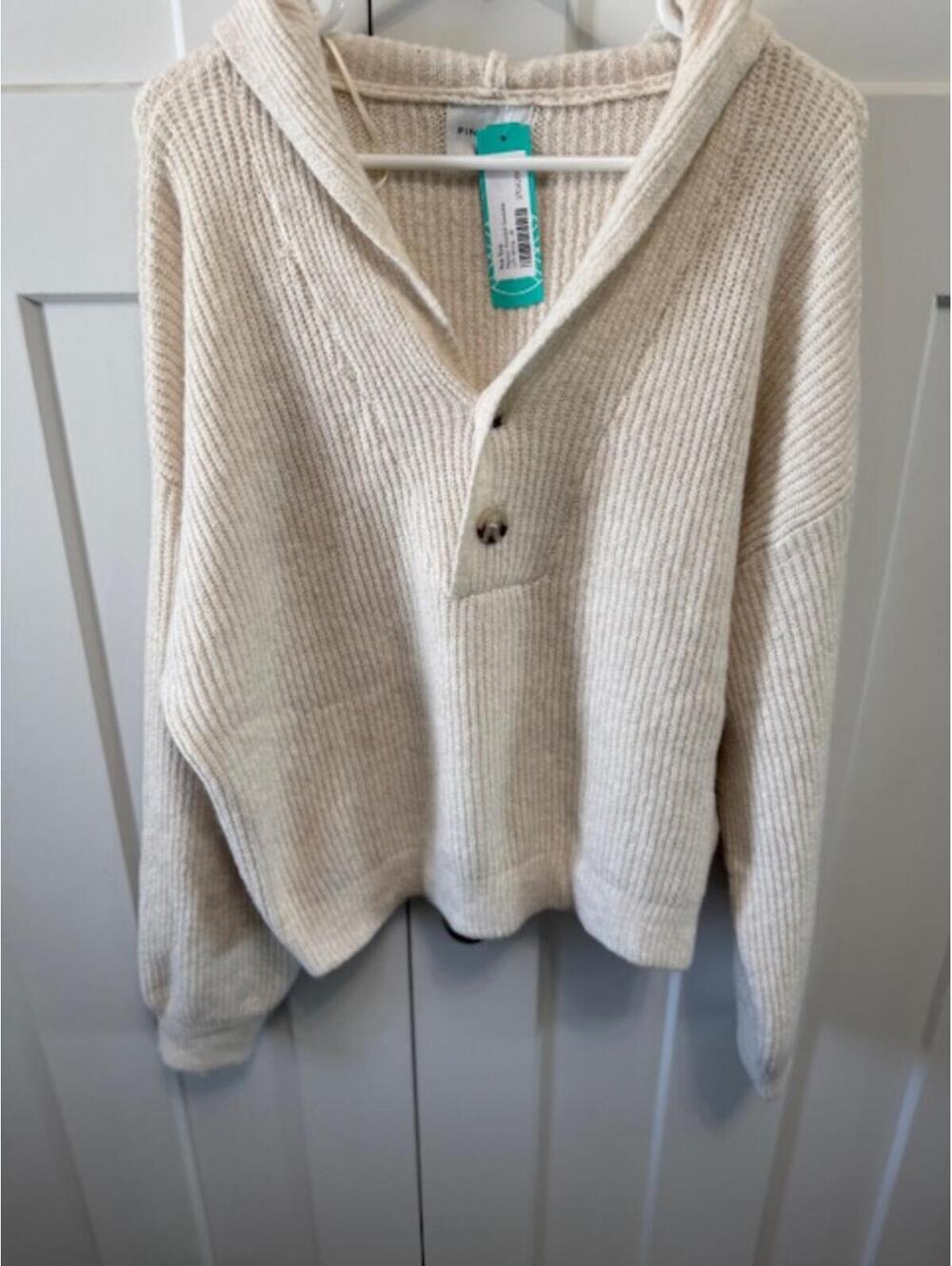 NWT Pink Rose peyton pullover sweater hoodie off white size Medium - SOFT